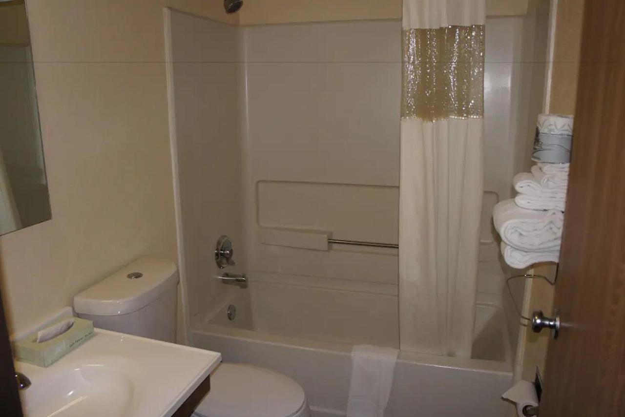 Asteria Inn & Suites Stillwater Ngoại thất bức ảnh